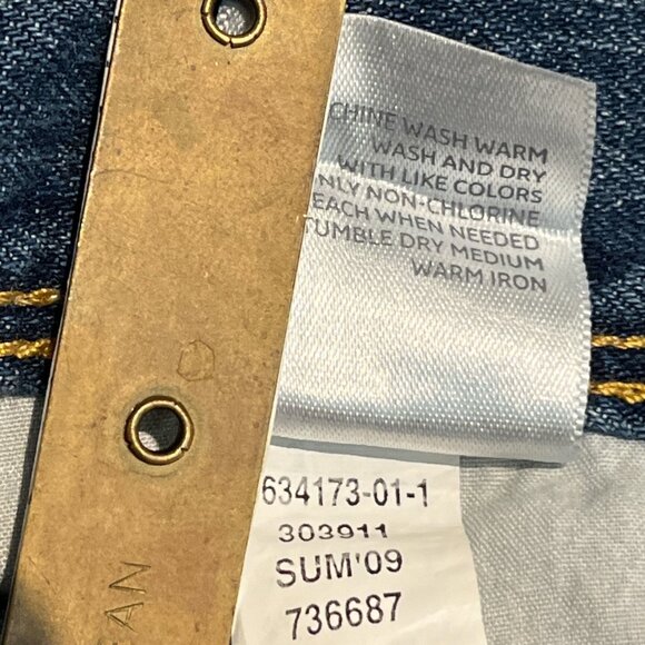 OLD NAVY Distressed Denim Mini Jean Skirt Size 12 Zip Up 5 Pocket Design - Picture 8 of 10